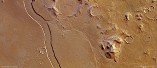 Reull Vallis: A Martian Riverbed